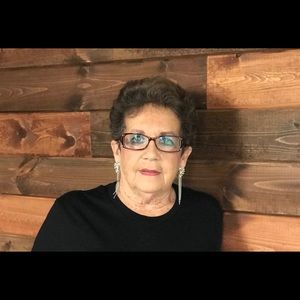 Meet your Posher, Colleen